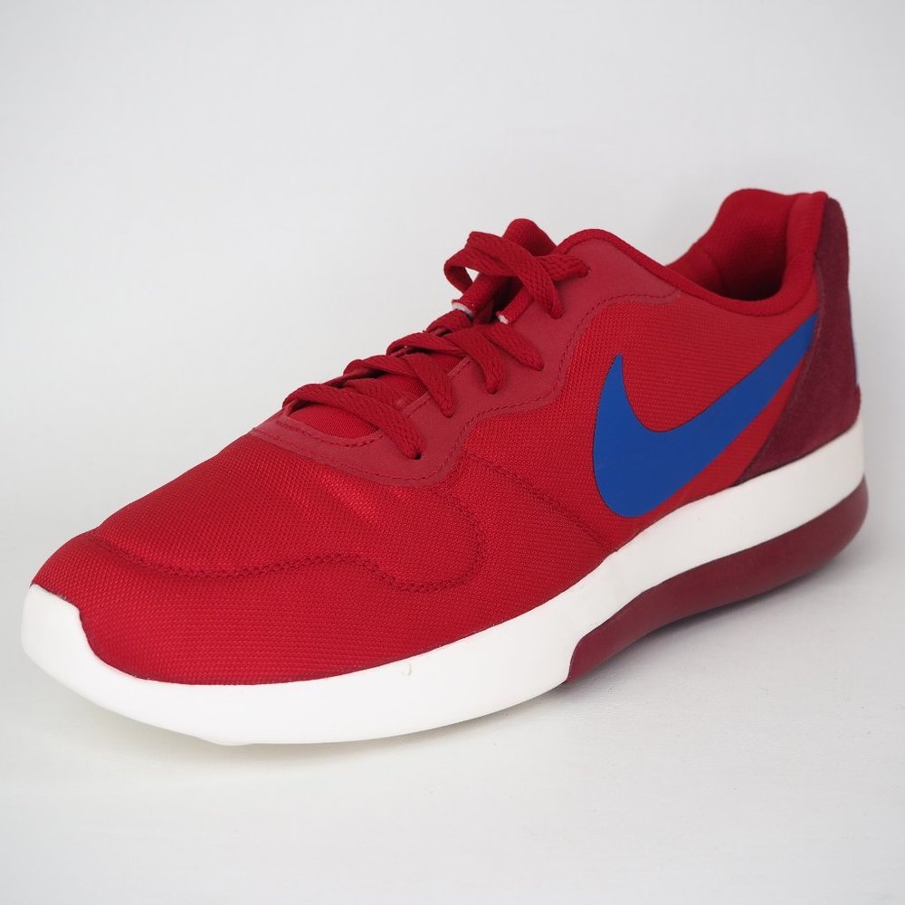 Nike MD Runner 2 LW Comfort Mens Shoes - Picture 2 of 12
